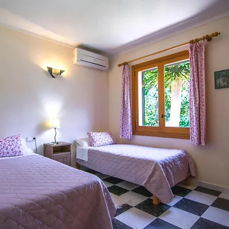 Preciosa Y Tranquila En El Campo, 6 Personas Con Wifi Incluido A 3 Km De Сasa de vacaciones Pollensa