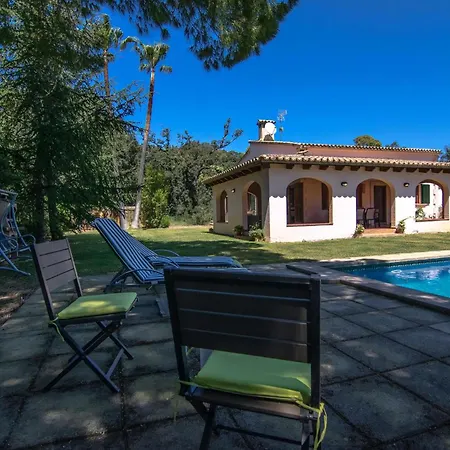 Сasa de vacaciones Preciosa Y Tranquila En El Campo, 6 Personas Con Wifi Incluido A 3 Km De *