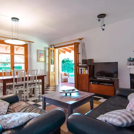 Preciosa Y Tranquila En El Campo, 6 Personas Con Wifi Incluido A 3 Km De Сasa de vacaciones