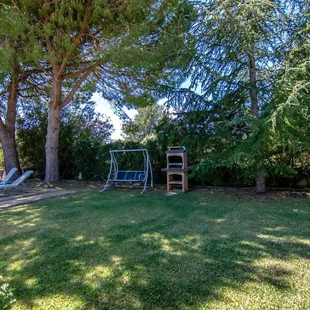 Preciosa Y Tranquila En El Campo, 6 Personas Con Wifi Incluido A 3 Km De *