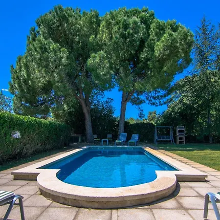 Holiday home Mit Garten, Grill Und Terrasse