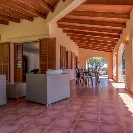 Mit Garten, Grill Und Terrasse Holiday home *
